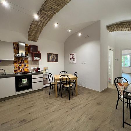 شقة La Casa Dei Papi 71 روما المظهر الخارجي الصورة